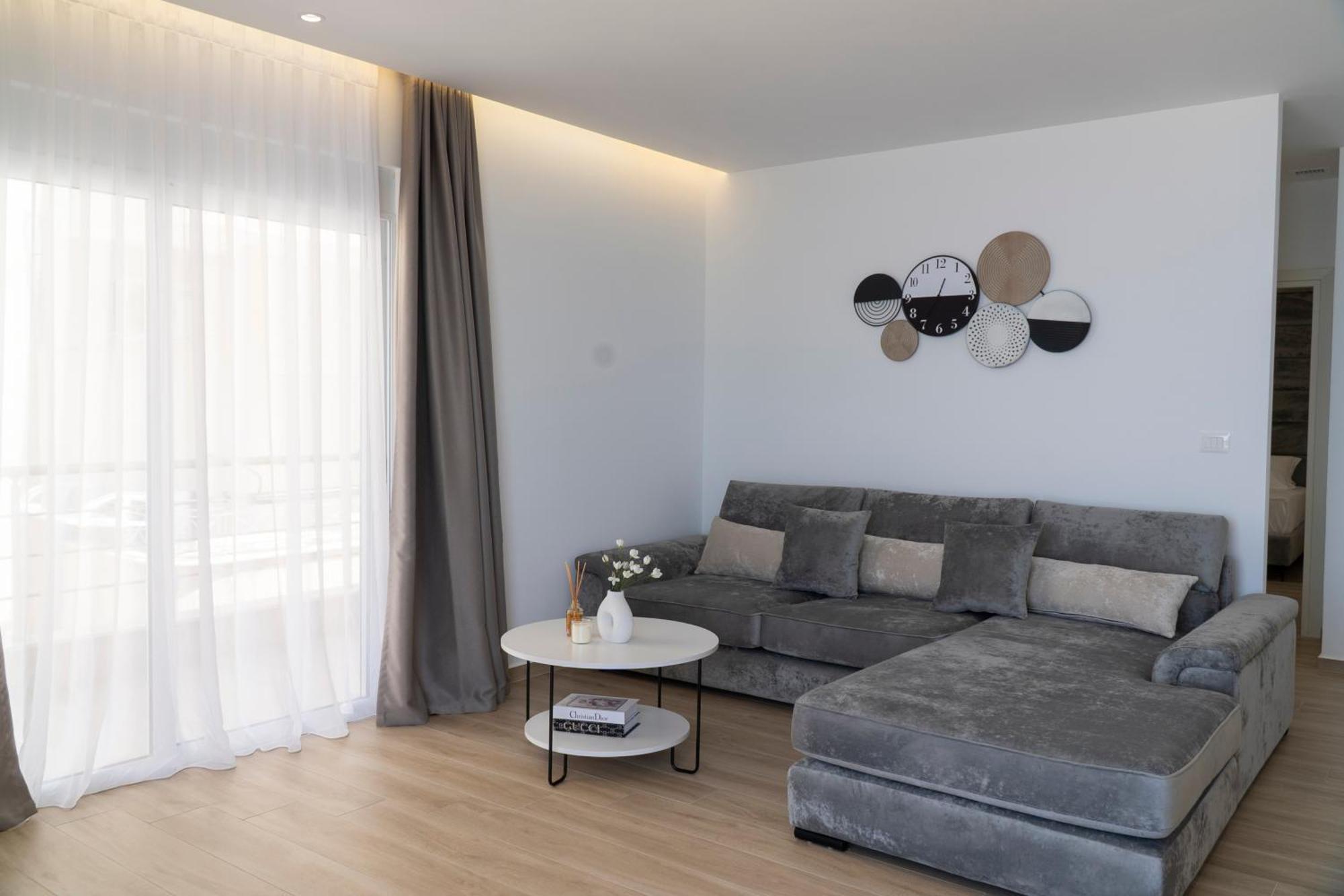 Mateo Apartments Saranda Extérieur photo